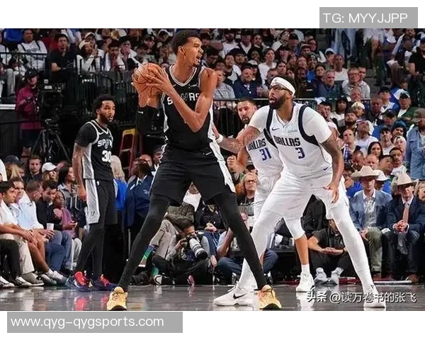 浓眉40分15篮板如同小孩对抗文班迅速进化令全联盟感到绝望