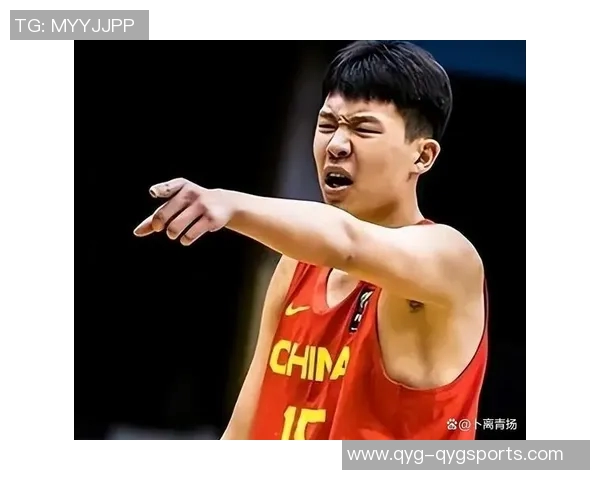 杨瀚森连续五场未出场媒体分析耐心等待机会的重要性