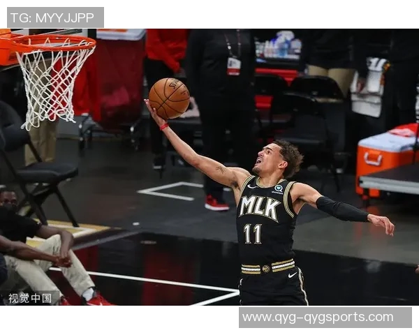 太阳队续约瑞安邓恩第三年球队选项上季场均69分36篮板表现稳定