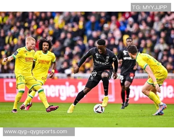 巴黎英超意甲多队争抢里尔官方宣布与18岁中场布阿迪续约至2029年